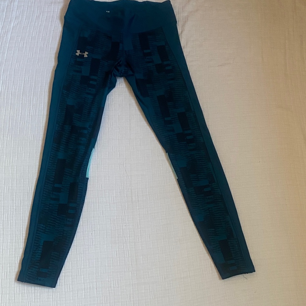UNDER ARMOUR  Blue and Black Patterned Leggings